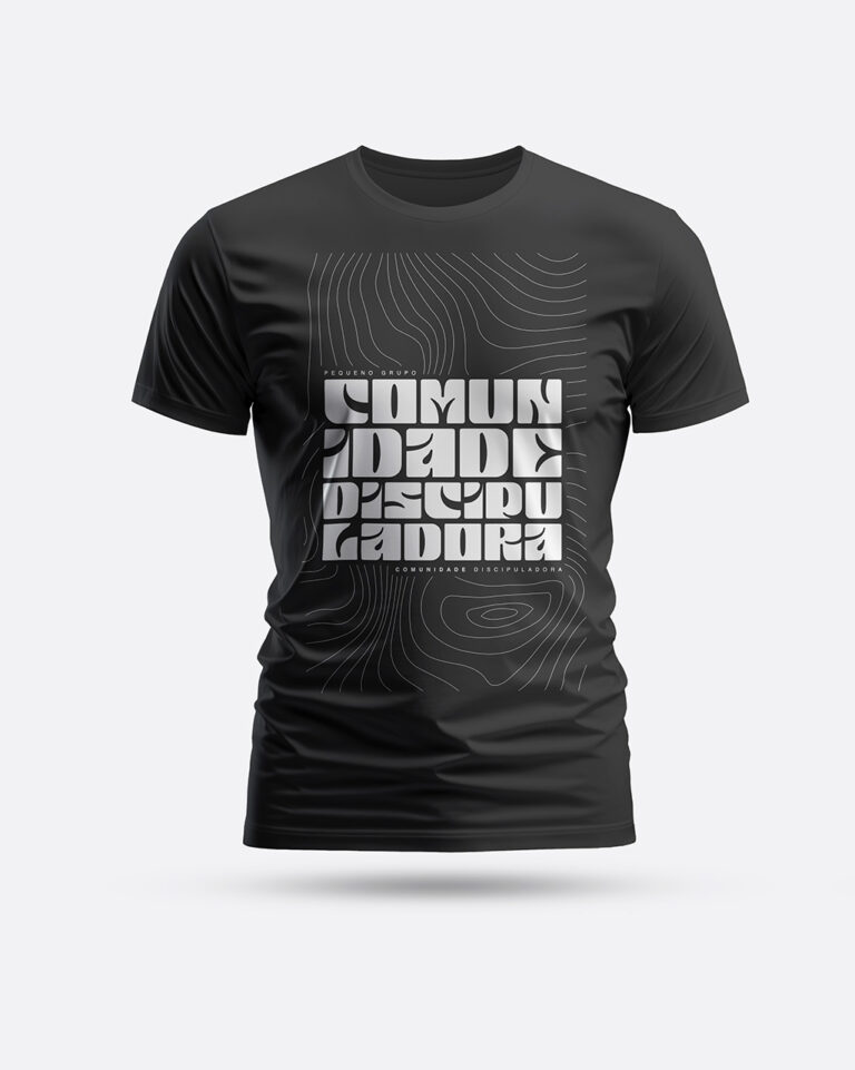 Camiseta preta letras